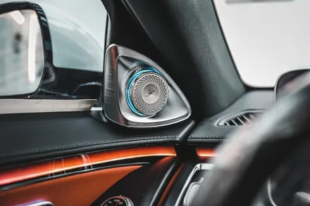 벤츠 S클래스 S450 (w223) 마이너스 옵션으로 빠진 액티브 엠비언트 레트로핏과 4d 부메스터 전동 트위터 튜닝 후기 ! - 수성구 CAR INSIDE