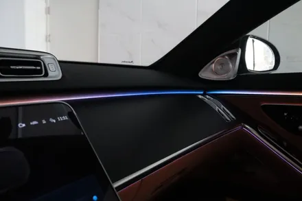 대구 수성구 벤츠 레트로핏 - \'벤츠 W223 S400d 액티브 엠비언트, 4d 전동 부메스터 트위터 시공\'