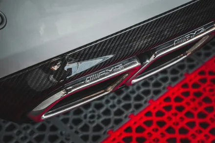 벤츠 C63 AMG 쿠페 (w205) C클래스 송풍구 엠비언트 시공은 대구 레트로핏 시공 전문점 카인사이드에서 !