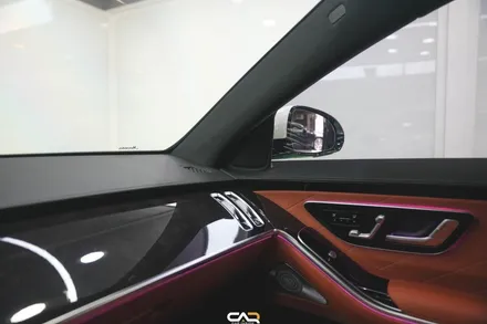 벤츠 S500 (W223) 4D 부메스터 전동트위터 및 액티브 엠비언트 라이트 시공으로 아름다운 실내 만들기 ! - 대구 카인사이드