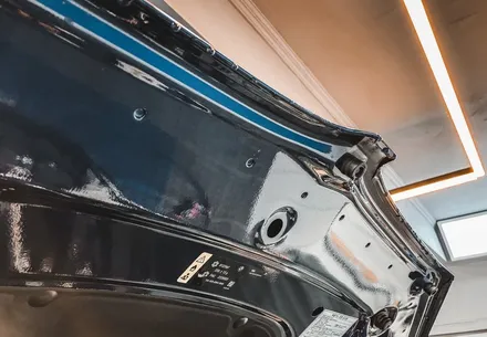 BMW 520i 본넷, 라이트, 실내