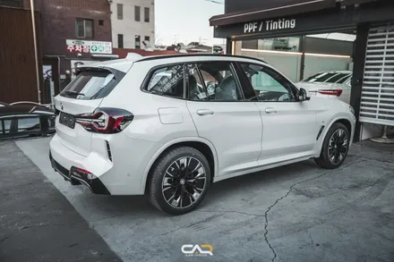 BMW iX3 전기차에 하버캠프 세라믹본드 신차패키지를 통해 세련된 외관 디자인 완성하기 ! - 대구 카인사이드