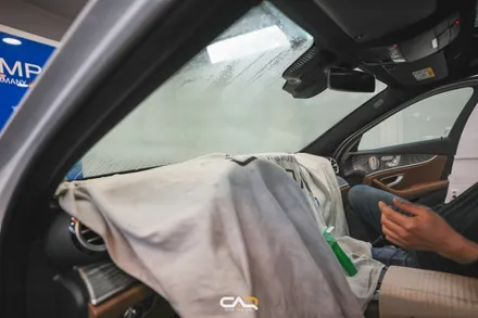 벤츠 E350 (W213) 솔라가드 보그 신차패키지로 고급짐과 운전자의 안전 챙기기 ! - 대구 카인사이드