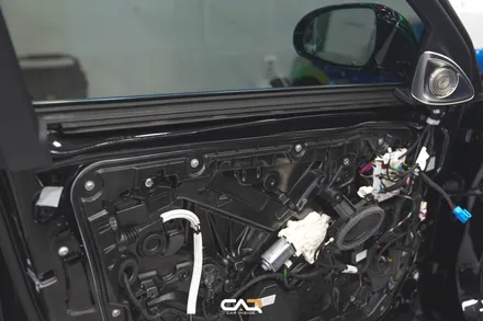 벤츠 S450 (W223) 4D 부메스터 전동트위터 및 액티브 엠비언트로 우아한 실내 만들기 ! - 대구 카인사이드