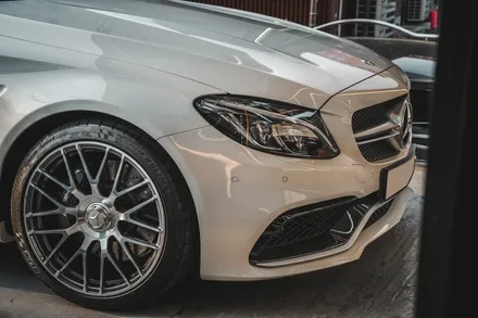 벤츠 C63 AMG 쿠페 (w205) C클래스 송풍구 엠비언트 시공은 대구 레트로핏 시공 전문점 카인사이드에서 !