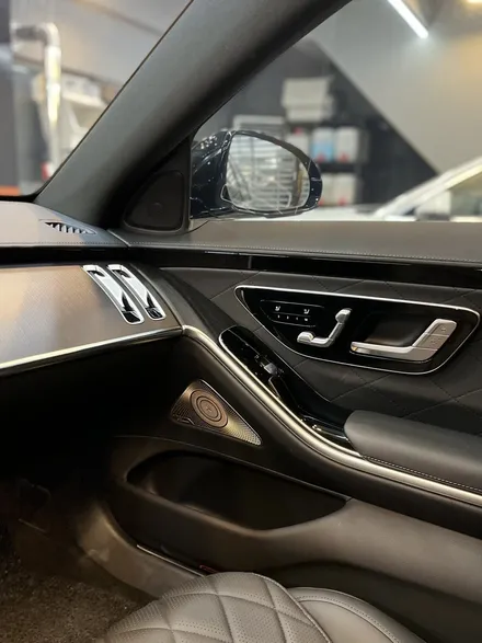 대구 수성구 레트로핏 - \'벤츠 S400d 액티브 앰비언트, 4d 부메스터 시공\'
