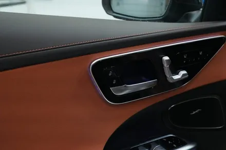 벤츠 신형 C300 (w206) 신차패키지 썬팅 - 풀체인지 C클래스에 반사필름으로 젊은 감성 더하기 !