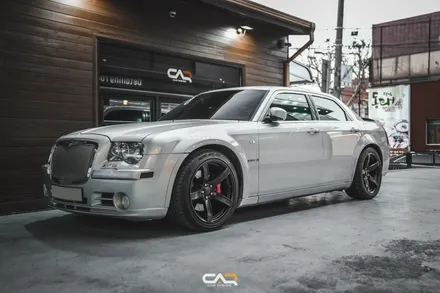 크라이슬러 300C SRT8 틴팅 재시공으로 외관 분위기 전환하기 ! - 대구 카인사이드