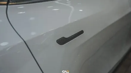 테슬라 모델Y 밝은 틴팅 하버캠프 세라믹본드 시공했어요 - 대구 썬팅 카인사이드