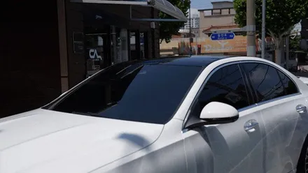 신형 풀체인지 벤츠 C클래스 C300 글라스틴트 산타나 신차패키지 썬팅으로 깔끔하고 젠틀하게 ! - 대구 카인사이드