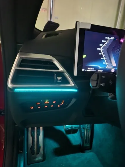 자동차LED조명 실내인테리어 BMW M4 엠비언트 식빵등 고양일산 튜닝샵 BK게러지 / 일산동구 성석동