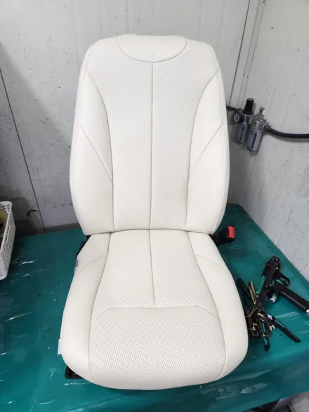 bmw 천연가죽시트+도어트림+통풍시트 bmw1시리즈 가죽시트_고양시 가죽시트_BK게러지_고양시 통풍시트_자동차실내가죽복원_가죽시트교체_도어트림_엠비언트_bmw엠비언트_수입차카시트 / 일산동구 성석동