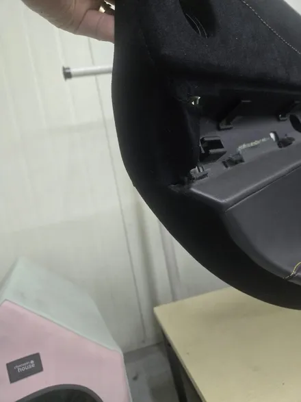 슈퍼카 에어백사고수리 맥라렌,일산파주경기도에어백수리,사고수리,보험수리,에어백터짐수리,알칸타라수선,슈퍼카에어백수리는 bk게러지 입니다. / 일산동구 성석동