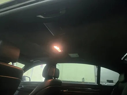 BMW 7시리즈 천장떨어짐 복원,실내커스텀 핸들 브라운+천장 스웨이드블랙 작업 고양일산 자동차튜닝 BK게러지 / 일산동구 성석동