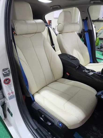 bmw 천연가죽시트+도어트림+통풍시트 bmw1시리즈 가죽시트_고양시 가죽시트_BK게러지_고양시 통풍시트_자동차실내가죽복원_가죽시트교체_도어트림_엠비언트_bmw엠비언트_수입차카시트 / 일산동구 성석동