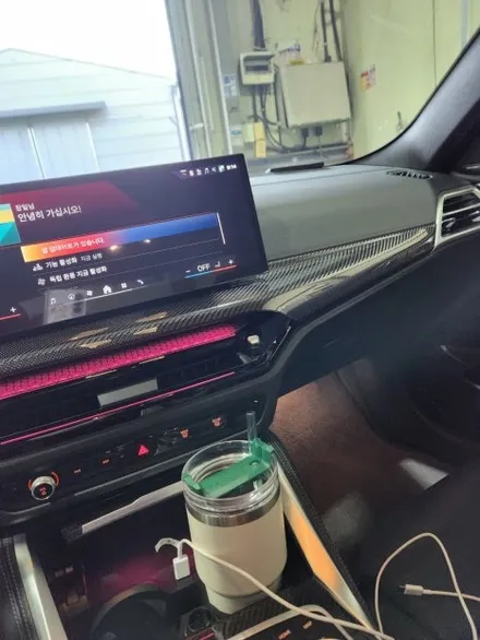 자동차LED조명 실내인테리어 BMW M4 엠비언트 식빵등 고양일산 튜닝샵 BK게러지 / 일산동구 성석동