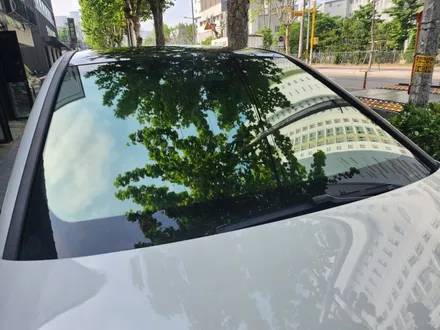 BMW IX 전기차 솔라가드노블레스썬팅(틴팅)시공 솔라가드노블레스 새턴