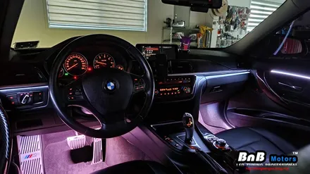 BMW 320d 매립형 DMX 엠비언트 라이트 튜닝! 실내 분위기를 바꿔주는 최고의 튜닝 아이템! 야간 드라이빙이 즐거워집니다! 거제 부산 창원 비앤비모터스! / 거제 연초면