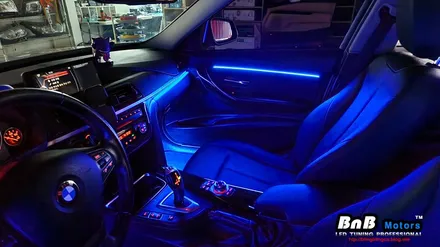 BMW 320d 매립형 DMX 엠비언트 라이트 튜닝! 실내 분위기를 바꿔주는 최고의 튜닝 아이템! 야간 드라이빙이 즐거워집니다! 거제 부산 창원 비앤비모터스! / 거제 연초면