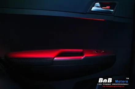 [거제 LED 튜닝] 기아 스포티지 QL  도어스커프+도어 캐치+도어 앰비언트 장착 / 거제 연초면