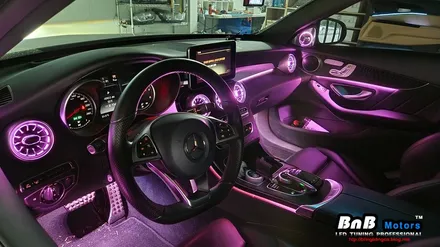 벤츠 C220d (w205) 비노출 간접조명 엠비언트라이트 튜닝! 송풍구 무드램프 및 전동트위터 엠비언트 튜닝으로 감성 넘치는 실내 인테리어 완성! 거제 부산 창원 비앤비모터스! / 거제 연초면
