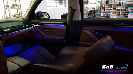 BMW 520d F10 5시리즈 스마트 히든 엠비언트! 순정 퀄리티의 엠비언트 라이트 튜닝! 부산 창원 거제 비앤비모터스 / 거제 연초면