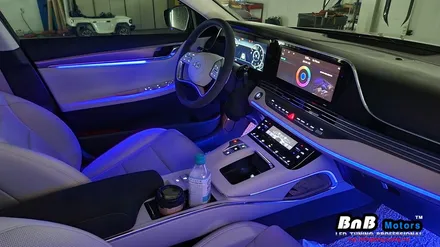 더뉴 그랜저 순정연동 비노출 간접조명 엠비언트 튜닝! 순정같은 마감에 눈부심없는 엠비언트라이트 튜닝! 거제 부산 창원 비앤비모터스! / 거제 연초면