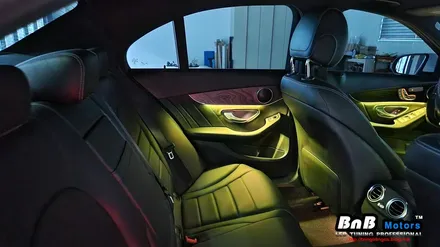 벤츠 C220d C클래스 실내 엠비언트 라이트 튜닝! 밝고 선명한 풀컬러 엠비언트로 실내 인터리어의 정점을 찍다! 거제 부산 창원 비앤비모터스! / 거제 연초면