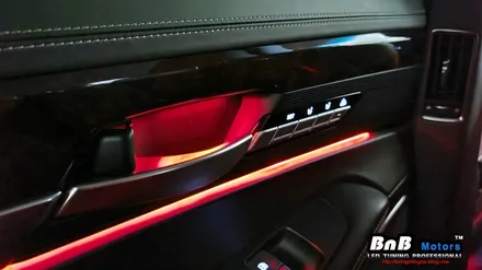 제네시스 EQ900 G90 있는 듯 없는 듯 순정 엠비언트를 10배 밝게 튜닝해보자! 순정 엠비언트 광량업으로 확실한 존재감 뿜뿜! 거제 창원 부산 김해 진주 울산 비앤비모터스 / 거제 연초면
