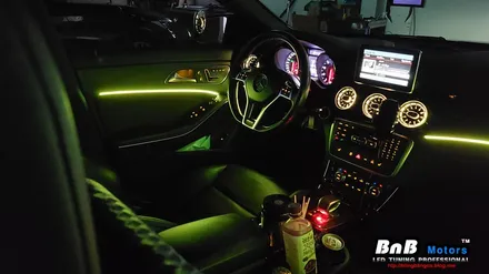 벤츠 CLA 45 AMG 실내 매립형 인핏 엠비언트 무드등 튜닝! 터빈 송풍구 엠비언트까지 감각적인 실내 인테리어 완성! 경남 거제 창원 부산 엠비언트튜닝 / 거제 연초면
