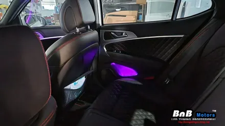 제네시스 G70 비노출 간접조명 엠비언트 튜닝! 순정 그대로의 마감과 눈부심없는 간접조명 방식의 엠비언트! 실내분위기 업그레이드! 거제 부산 창원 비앤비모터스 / 거제 연초면
