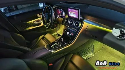 벤츠 C220d C클래스 실내 엠비언트 라이트 튜닝! 밝고 선명한 풀컬러 엠비언트로 실내 인터리어의 정점을 찍다! 거제 부산 창원 비앤비모터스! / 거제 연초면
