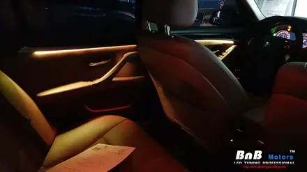 BMW 5시리즈 520d 순정형 히든 엠비언트 튜닝! 다양한 색상으로 즐기는 풀컬러 스마트 히든 엠비언트! 거제 진주 창원 부산 엠비언트 전문점 비앤비모터스! / 거제 연초면