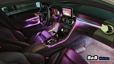 벤츠 C220d C클래스 실내 엠비언트 라이트 튜닝! 밝고 선명한 풀컬러 엠비언트로 실내 인터리어의 정점을 찍다! 거제 부산 창원 비앤비모터스! / 거제 연초면