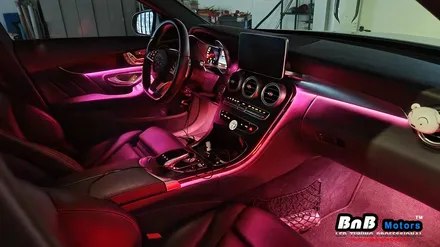벤츠 C220d C클래스 실내 엠비언트 라이트 튜닝! 밝고 선명한 풀컬러 엠비언트로 실내 인터리어의 정점을 찍다! 거제 부산 창원 비앤비모터스! / 거제 연초면