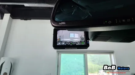QM6 2채널 블랙박스 파인뷰 LXQ1000 장착! 4K 화질의 선명한 녹화 영상으로 언제 어디서든 안심하고 운전하세요! 거제 블랙박스 / 거제 연초면