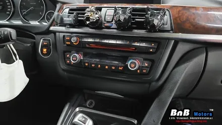BMW 320d (f30) 비노출 히든 엠비언트 무드등 튜닝! 눈부심 없이 깔끔한 순정형 마감의 비노출 엠비언트! 감성적인 실내 인테리어 튜닝! 거제 창원 부산 비앤비모터스! / 거제 연초면