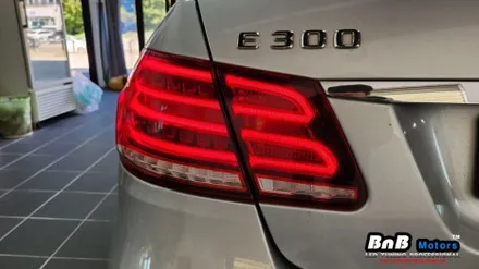 벤츠 E클래스 W212 후기형 테일램프 점등 불량 수리! E클래스 고질병 후미등 LED 수리! 거제 부산 창원 비앤비모터스! / 거제 연초면