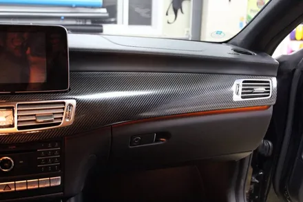벤츠 CLS350 실내 카본랩핑시공 / 양주시 덕정동