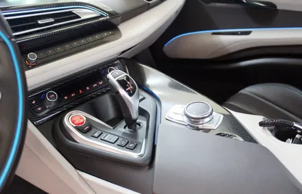 BMW i8 실내 카본랩핑시공 / 양주시 덕정동