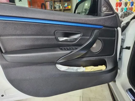 bmw f36 435d 제대로된 카본 인테리어랩핑? / 양주시 덕정동