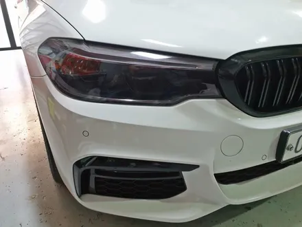 BMW G30 520D 전면후면 라이트필름 시공_랩핑거 / 양주시 덕정동