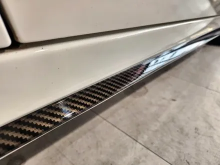 벤츠 C200 (w205) 엠블럼 / 사이드 스커트 포인트 랩핑 / 양주시 덕정동
