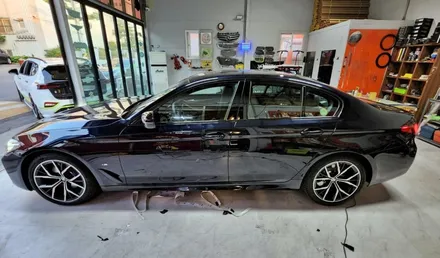 BMW G30 523d 크롬죽이기[양주랩핑] / 양주시 덕정동