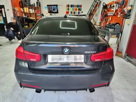 양주랩핑 F30 320i 3M 블랙카본 실내랩핑 / 양주시 덕정동