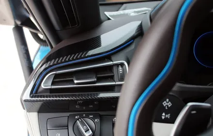 bmw i8 실내카본 랩핑시공 / 양주시 덕정동
