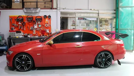 BMW 328I 컨버터블 전체랩핑시공과 금색포인트랩핑의 조합 / 양주시 덕정동