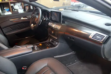 벤츠 CLS350 실내 카본랩핑시공 / 양주시 덕정동