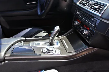 BMW 520D 실내랩핑시공 / 양주시 덕정동