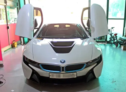 BMW I8 실내 카본랩핑시공이 잘~어울리는 슈퍼카 / 양주시 덕정동